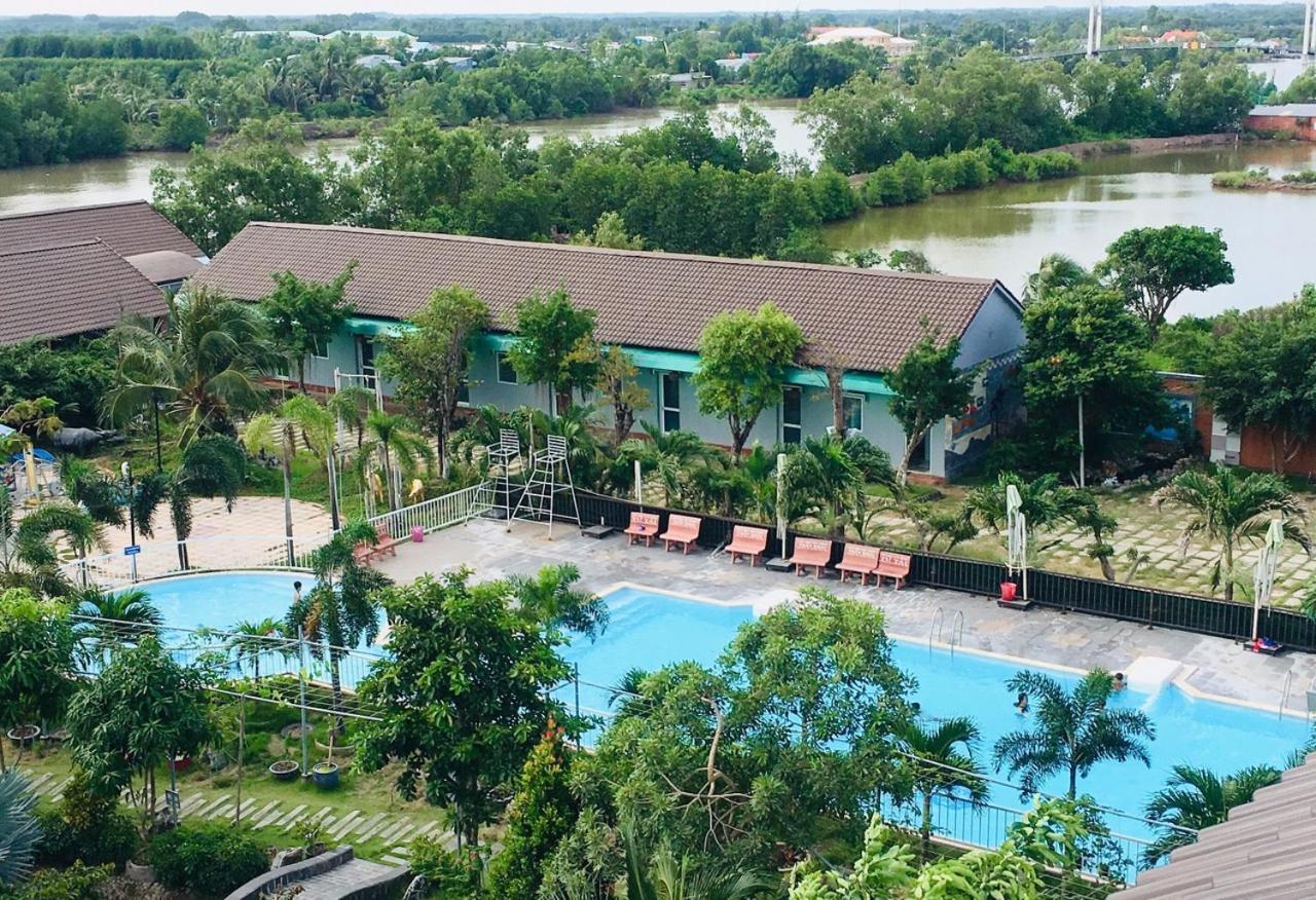 Ozon Hotel Nam Can Екстериор снимка
