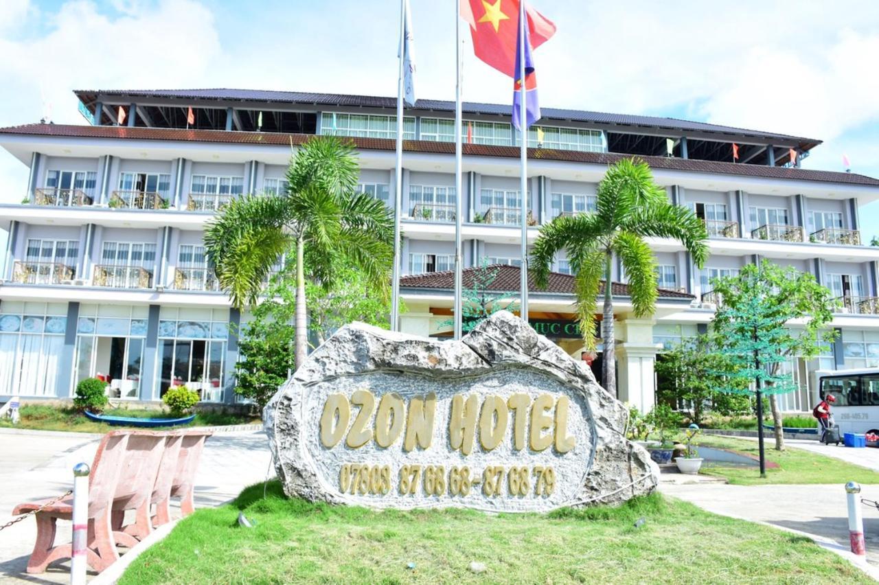 Ozon Hotel Nam Can Екстериор снимка