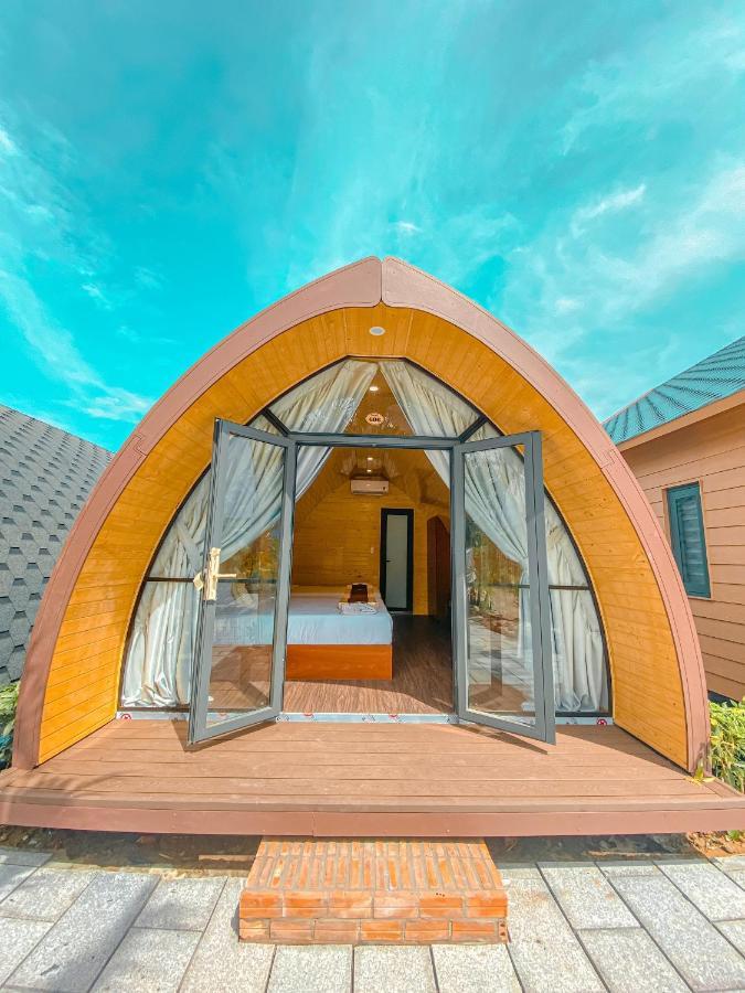 Ozon Hotel Nam Can Екстериор снимка