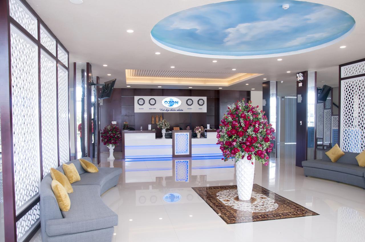 Ozon Hotel Nam Can Екстериор снимка