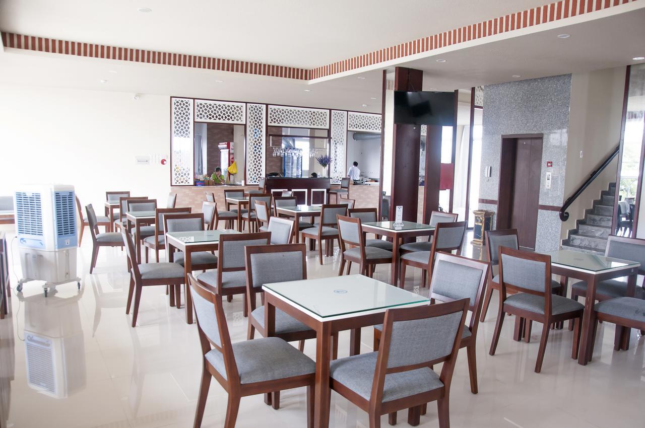 Ozon Hotel Nam Can Екстериор снимка